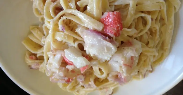 crab alfredo