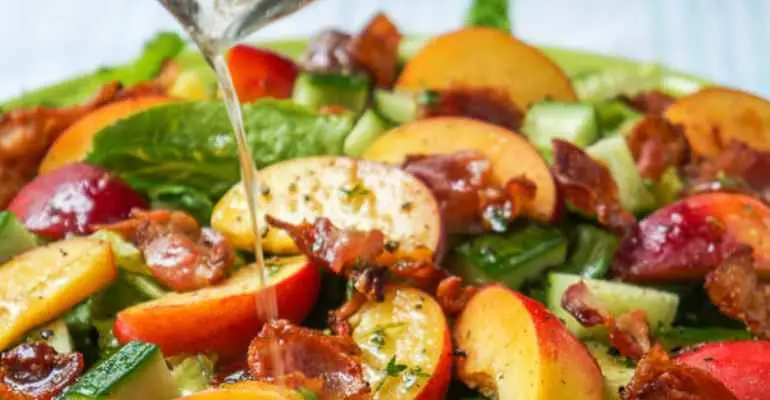 peach and bacon salad