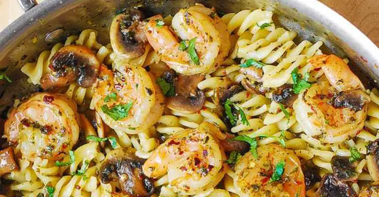 pesto shrimp mushroom pasta