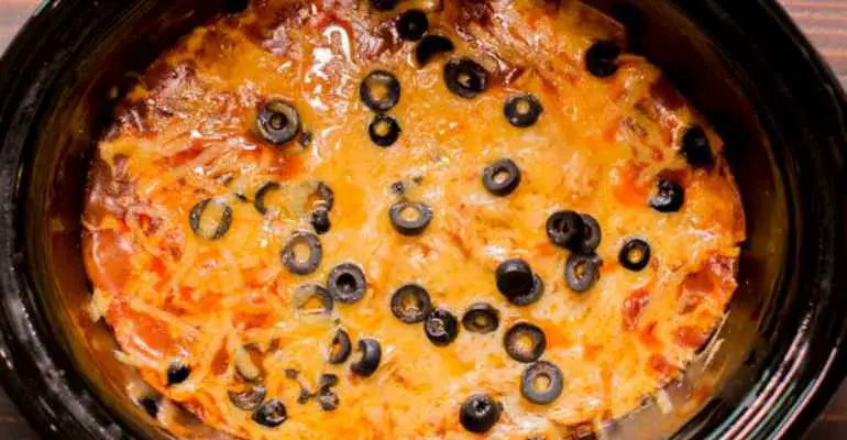 slow cooker chicken enchilada casserole