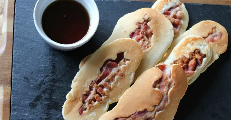 bacon pancake dippers