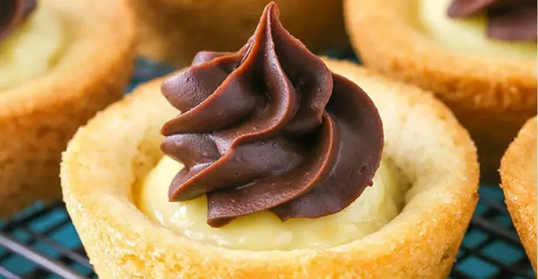 boston cream pie cookie cups