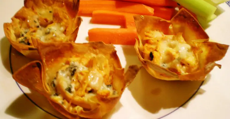 buffalo chicken cups