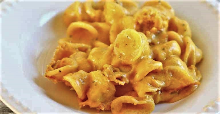 pumpkin mac cheese