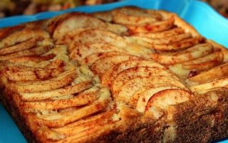 rustic apple cake