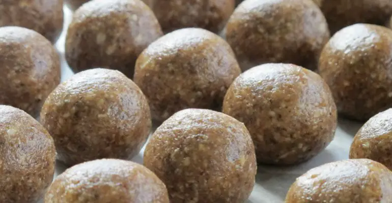 almond balls