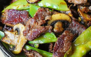 asian beef with mushrooms and snow peas