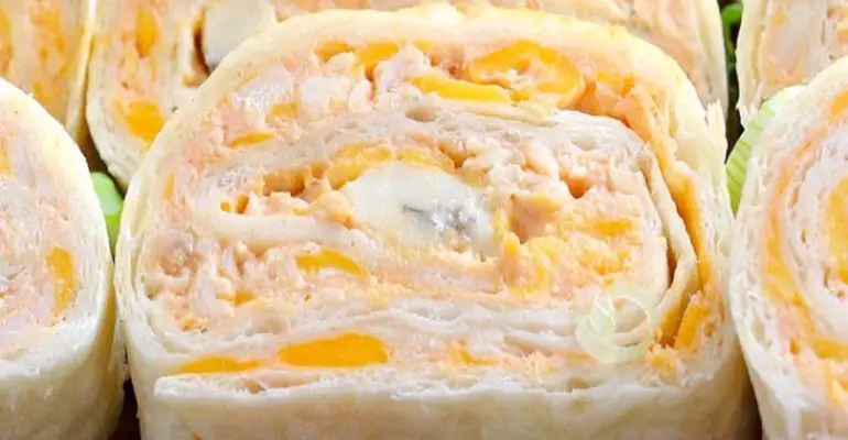 buffalo chicken roll