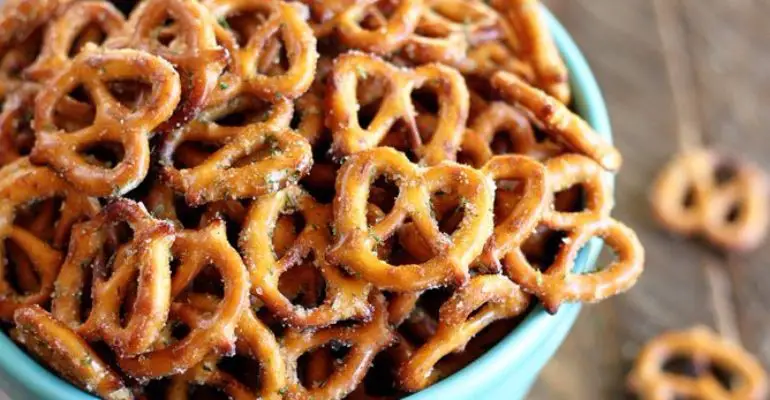 crack pretzels