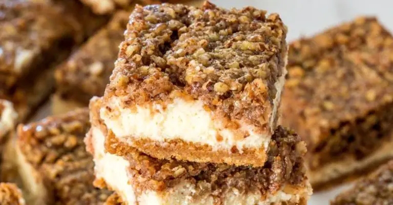 pecan pie cheesecake bars