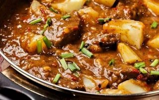 slow cooker chunky beef potato stew