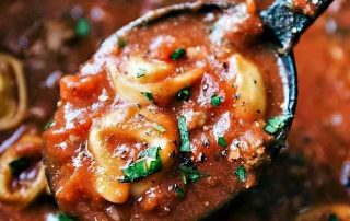 tomato basil tortellini soup