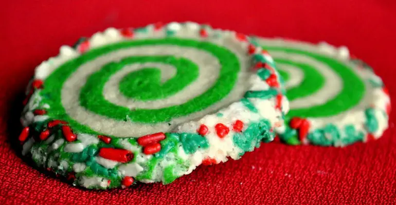 holiday swirl shortbread cookies