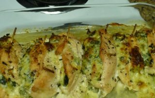 spinach artichoke stuffed chicken