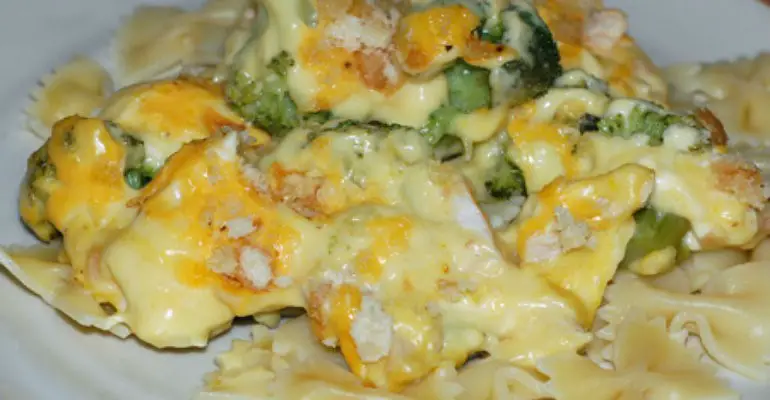 cheesy broccoli dish