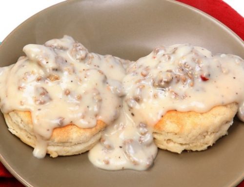 This Biscuits & Gravy Recipe Is So Tasty It’ll Make Your Taste Buds Cry Tears Of Joy!